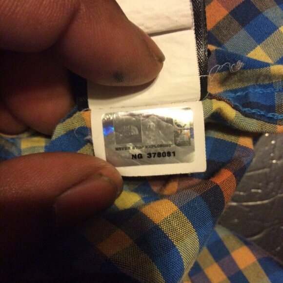 North Face Snap Button Shirt sz Small - Picture 10 of 11